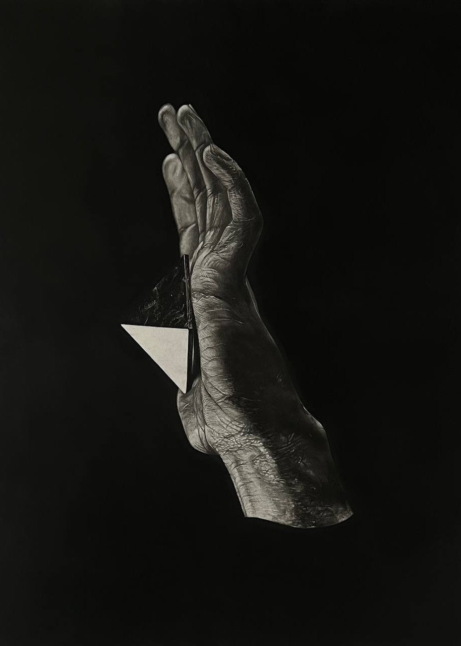 Fe